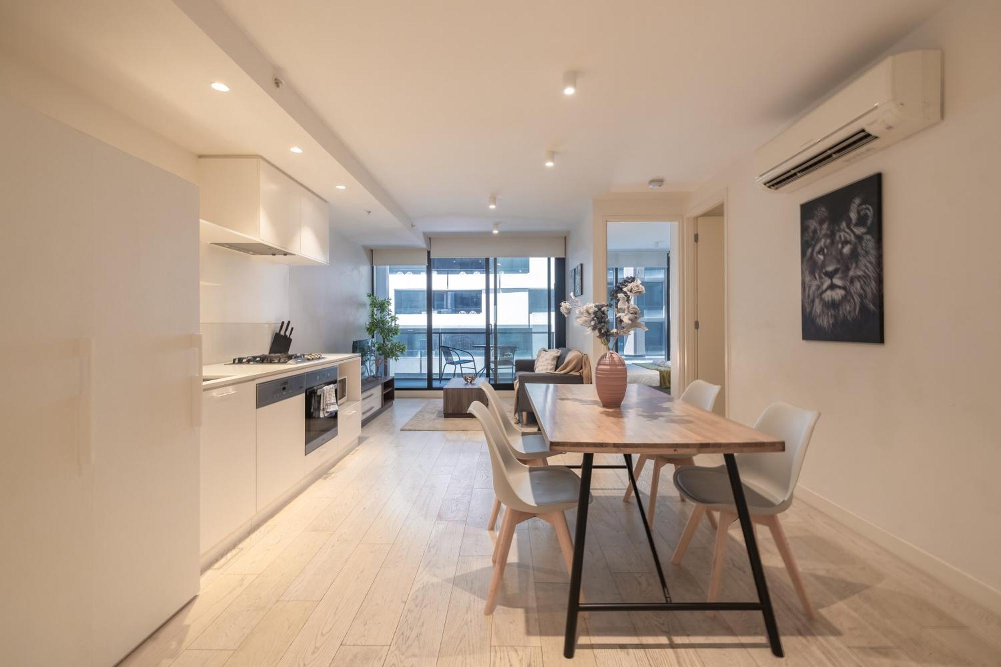 Signature South Yarra Style 2br2bafree Parking Apartment *