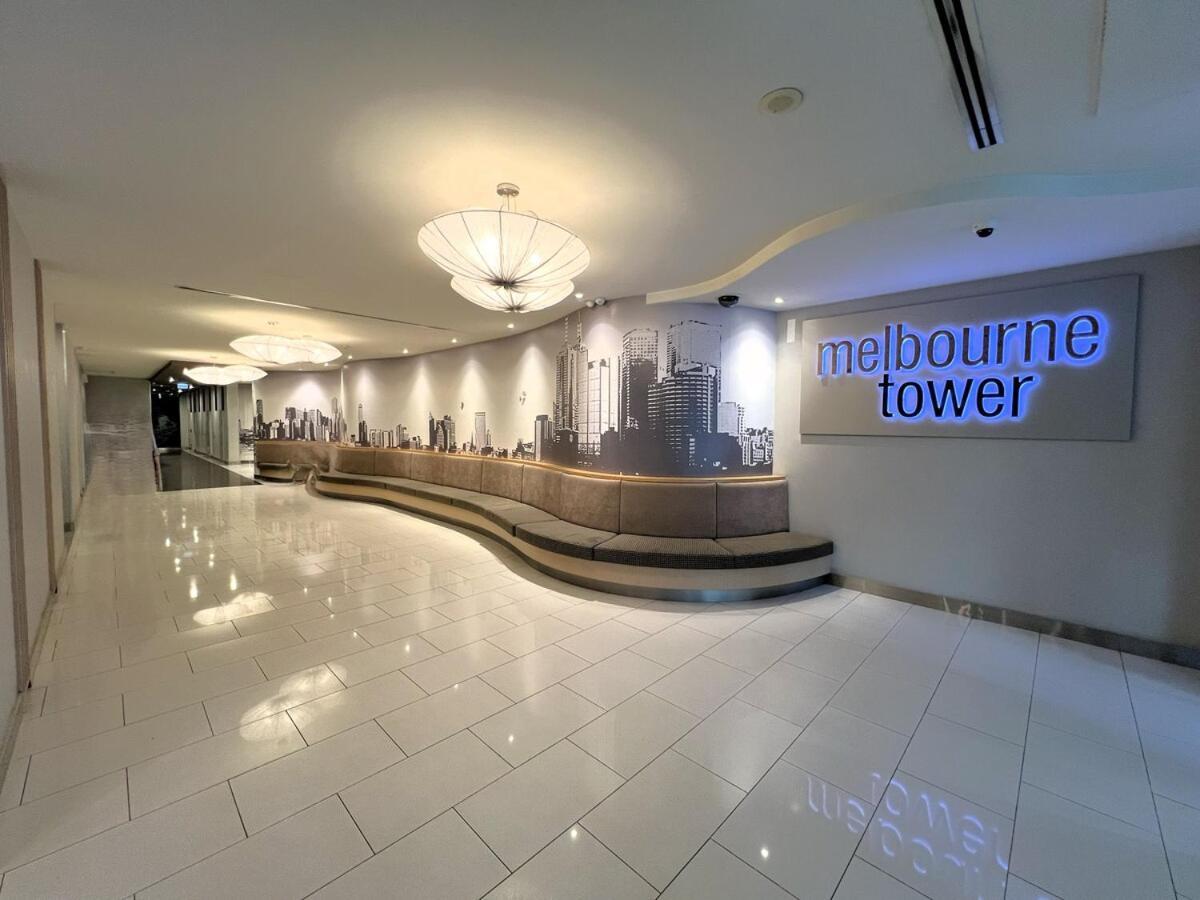 Apartment 3 Bedroom 2 Bath, Free Parking, Southbank, Balcony Melbourne
