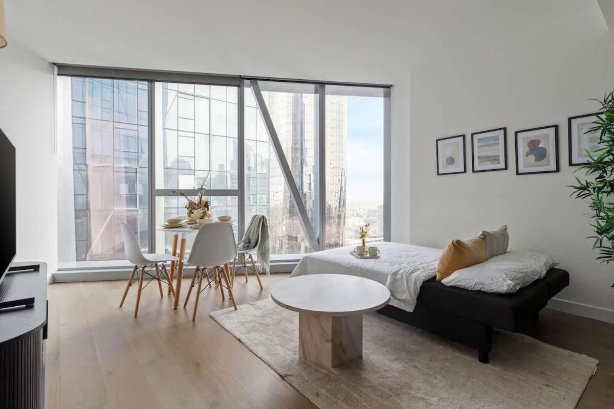 Apartment Luxury 2br Opposite Southern Cross Melbourne