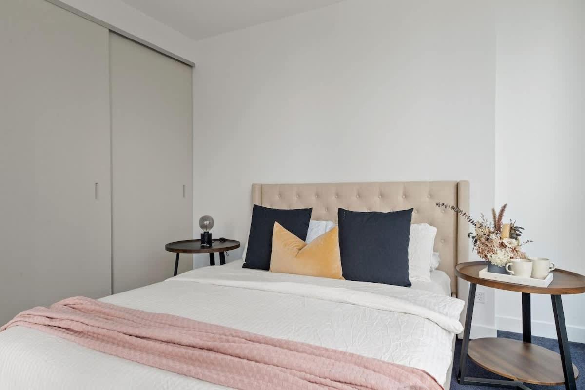 Luxury 2br Opposite Southern Cross * Melbourne