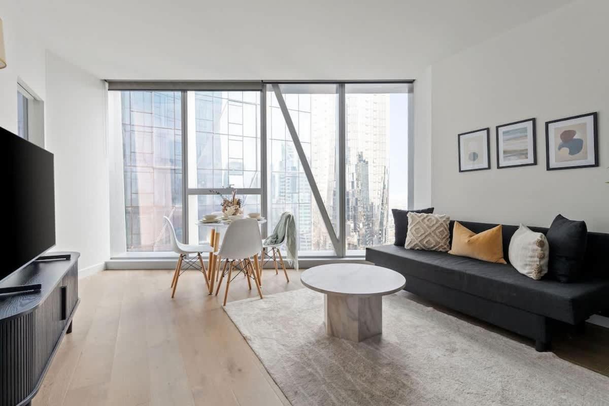 Luxury 2br Opposite Southern Cross Apartment *