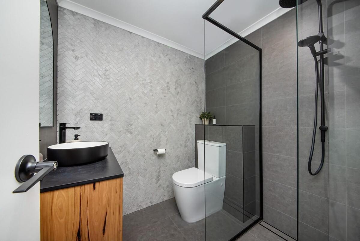 Rivergarden 3 Bedroom Apartment *