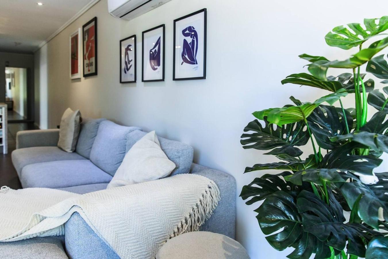 Apartment Cleo, Indoor Pool And Gym. Location