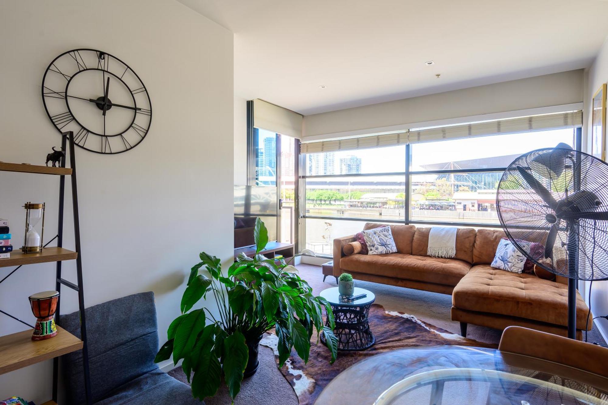 Apartment Luxurious In The Heart Of Docklands Melbourne