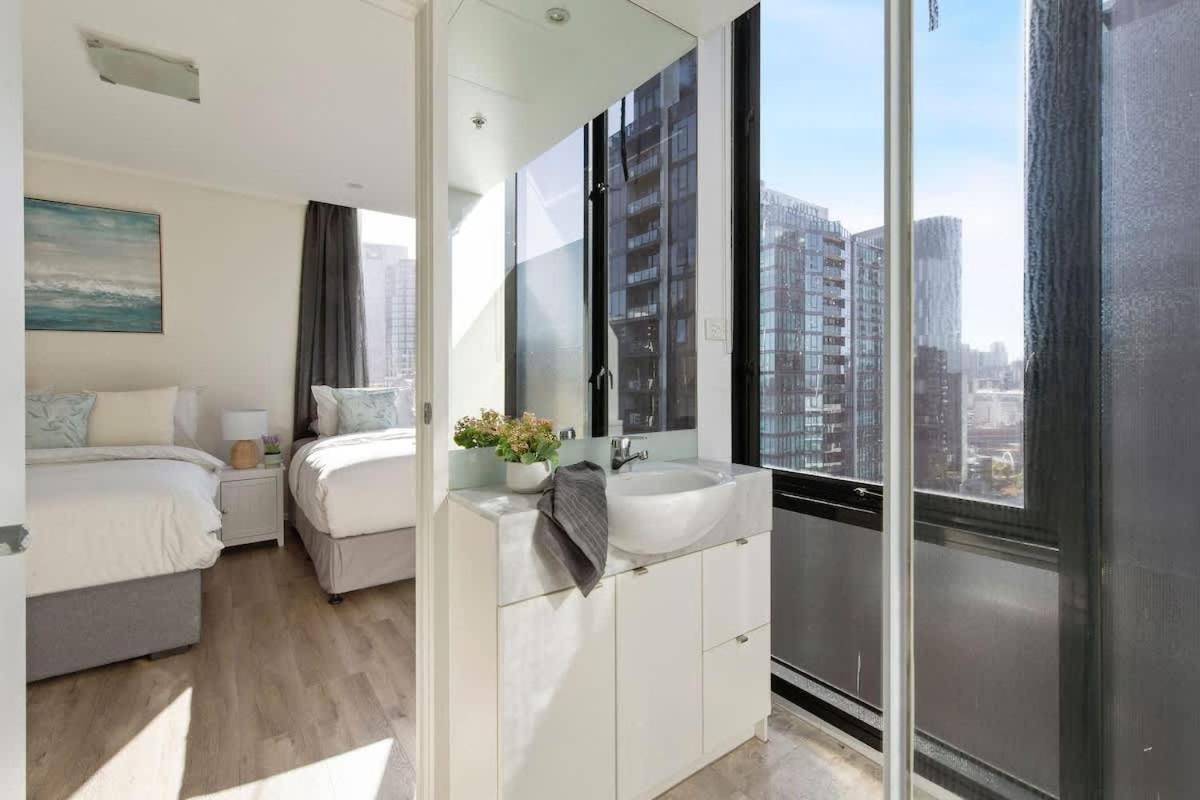 Spacious 3br Near Crown Sleeps 11 Free Parking * Melbourne