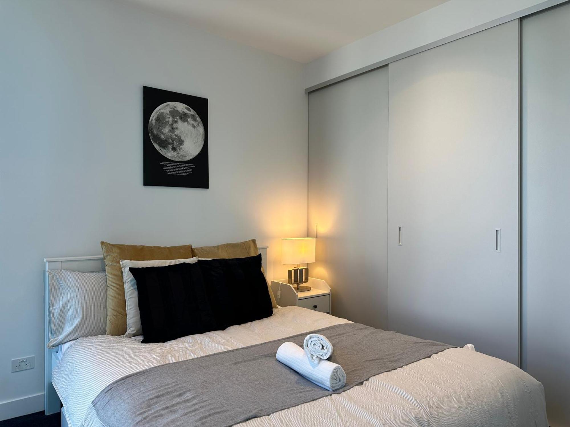 Ritz Grand Retreat * Melbourne