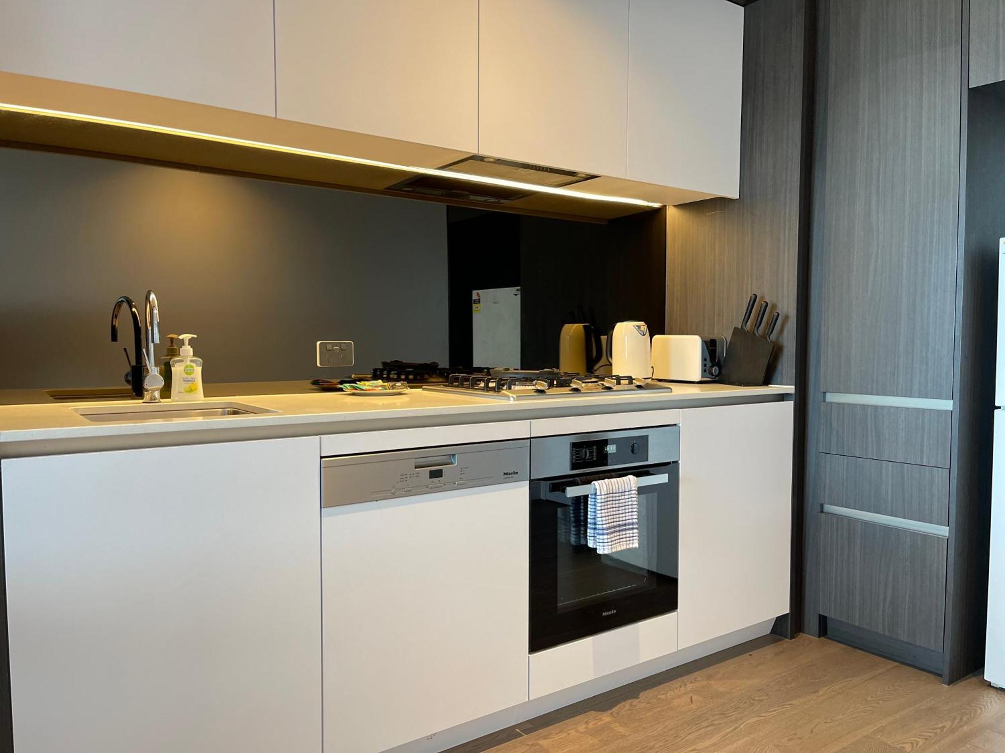 Rest Collection At Quarter Apartment *