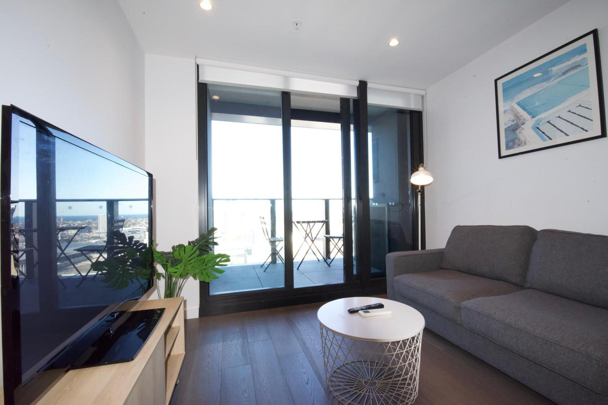 Rest Collection At Quarter Apartment
