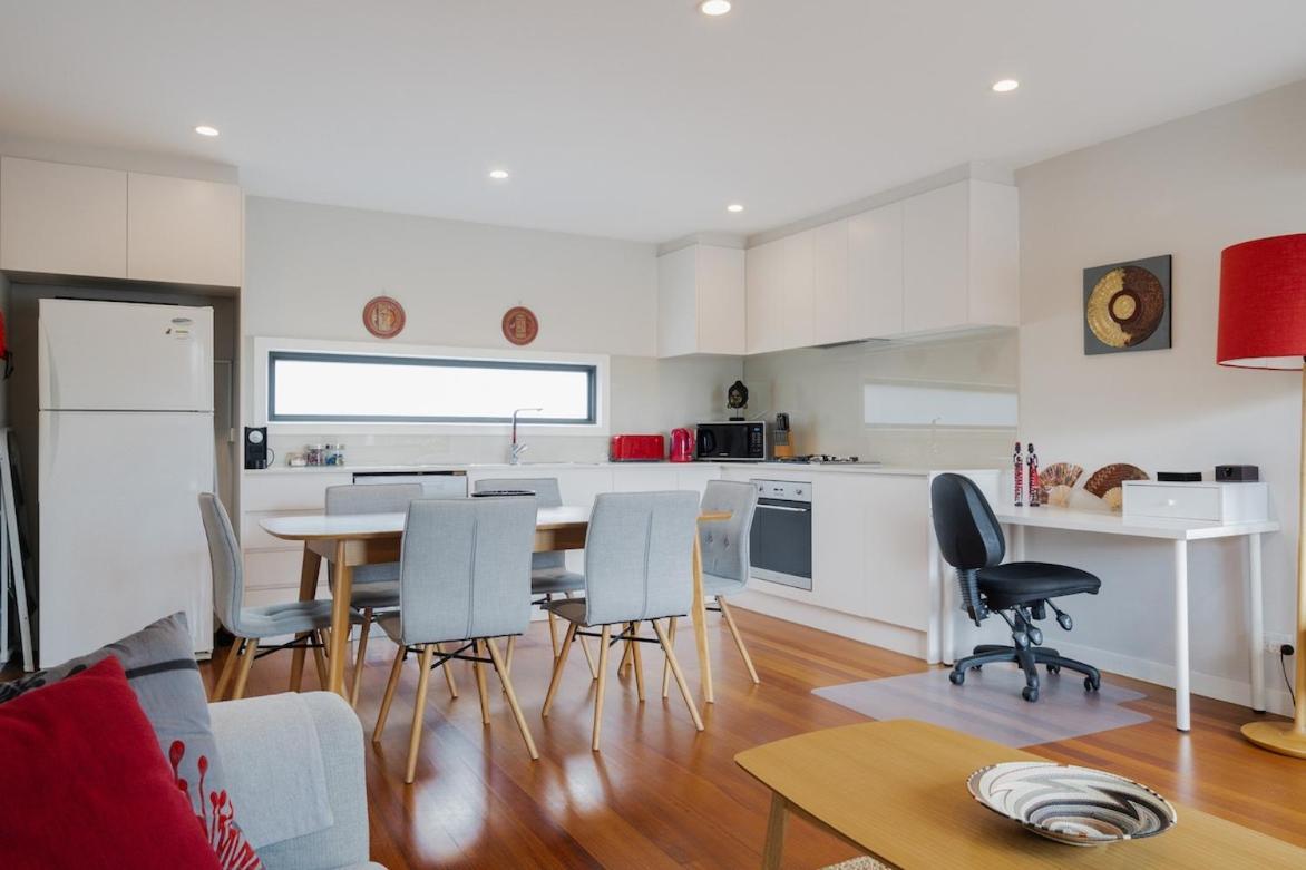 Staycentral - Thornbury Entertainer Townhouse Holiday home *