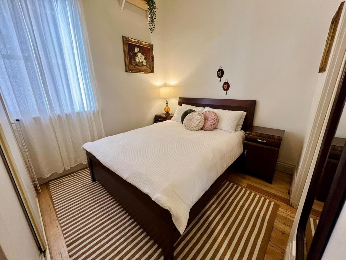 Centre - Amazing Location! Apartment *