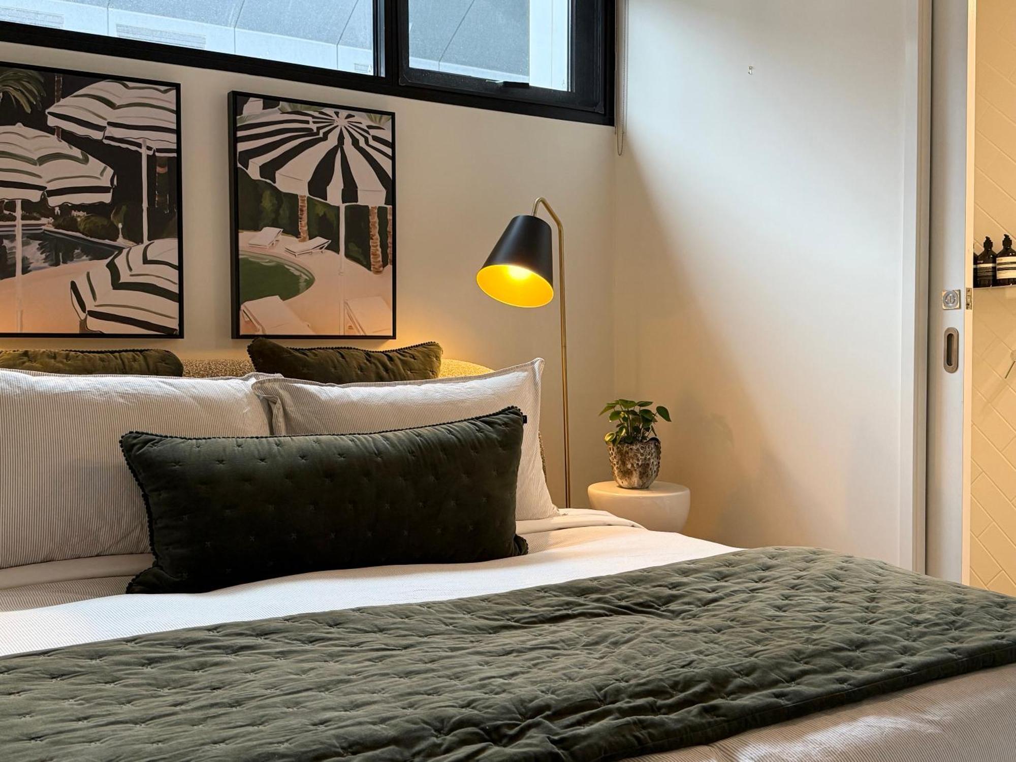 Heart Of South With Free Parking Apartment