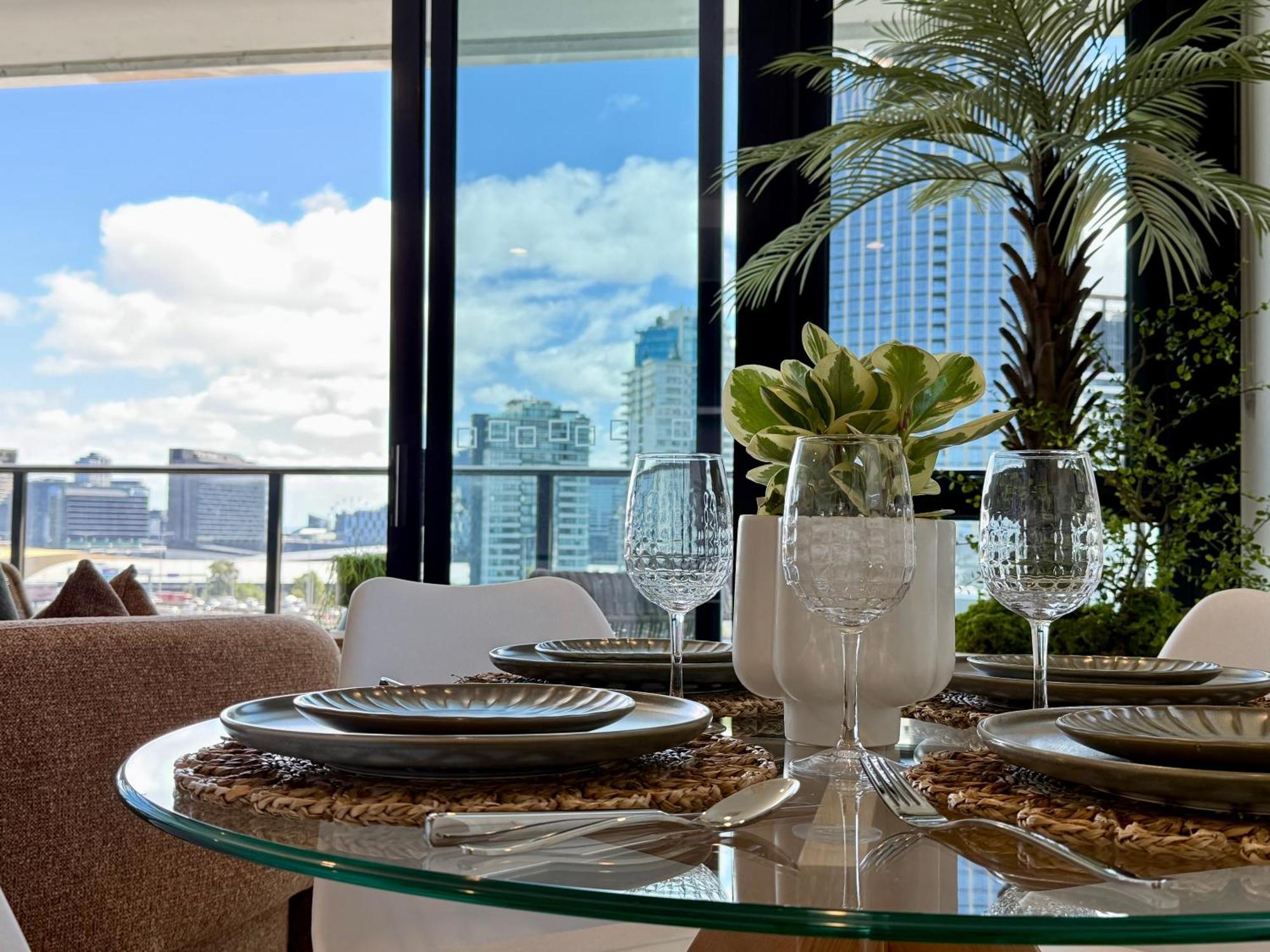 Heart Of South With Free Parking Apartment *