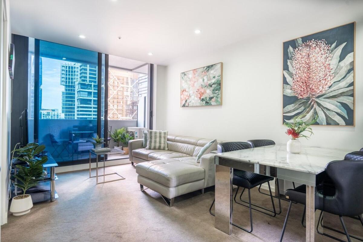 The Metropolitan Escape - Pool, Gym, Sauna Apartment Melbourne
