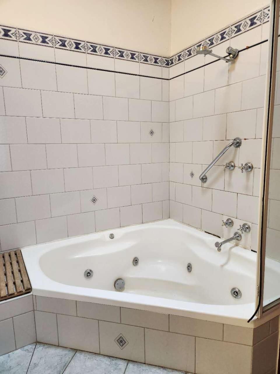 Georgian Court Bed & Breakfast Melbourne