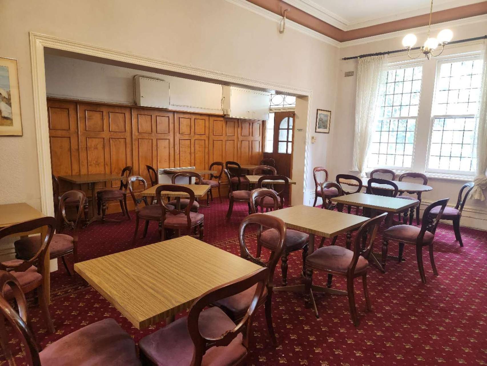Georgian Court 3*