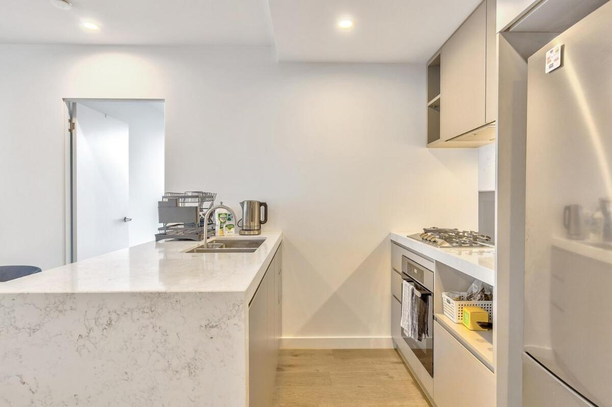 Apartment 3br 2ba Chic With Parking Melbourne