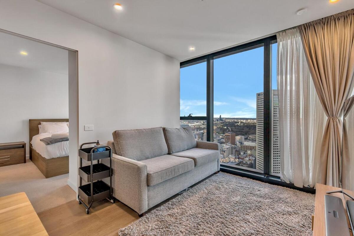 3br 2ba Chic With Parking
