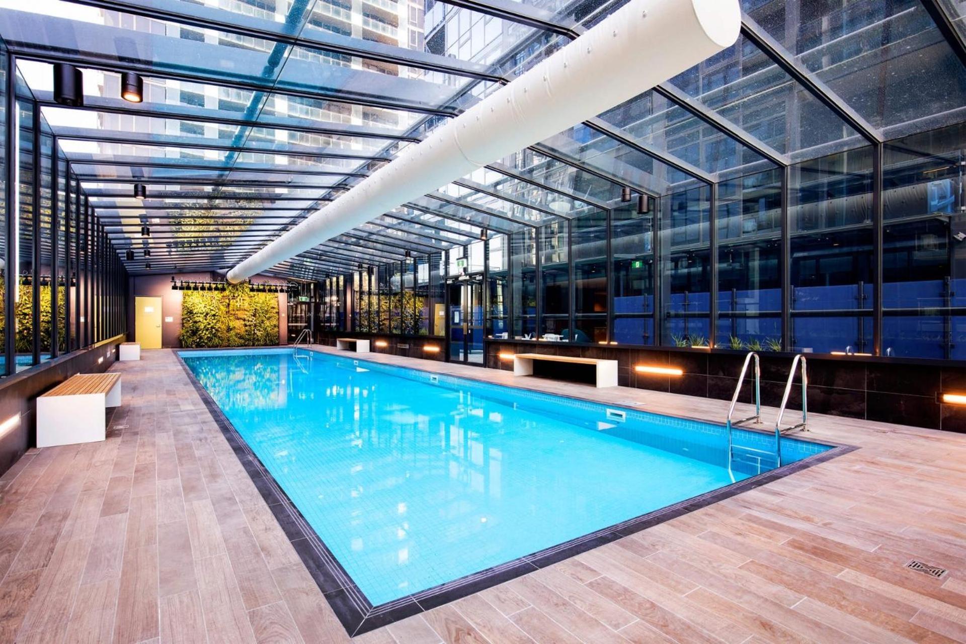 Executive 3 Bedroom In Southbank Apartment *