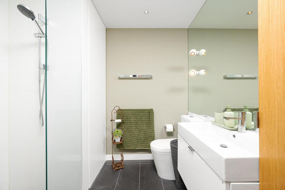 Apartment Luxe Southbank Retreat Free Car Park, Pool, Sauna *