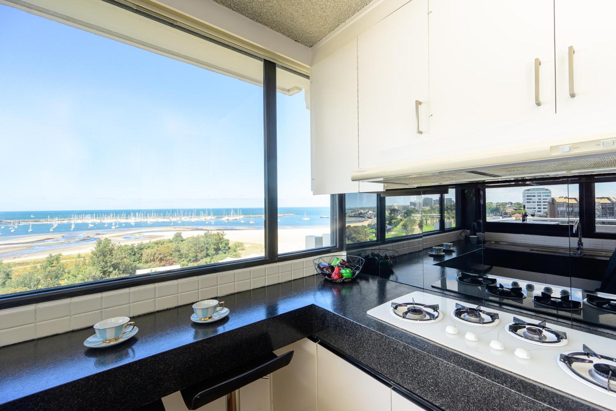 Jade - St Kilda Views