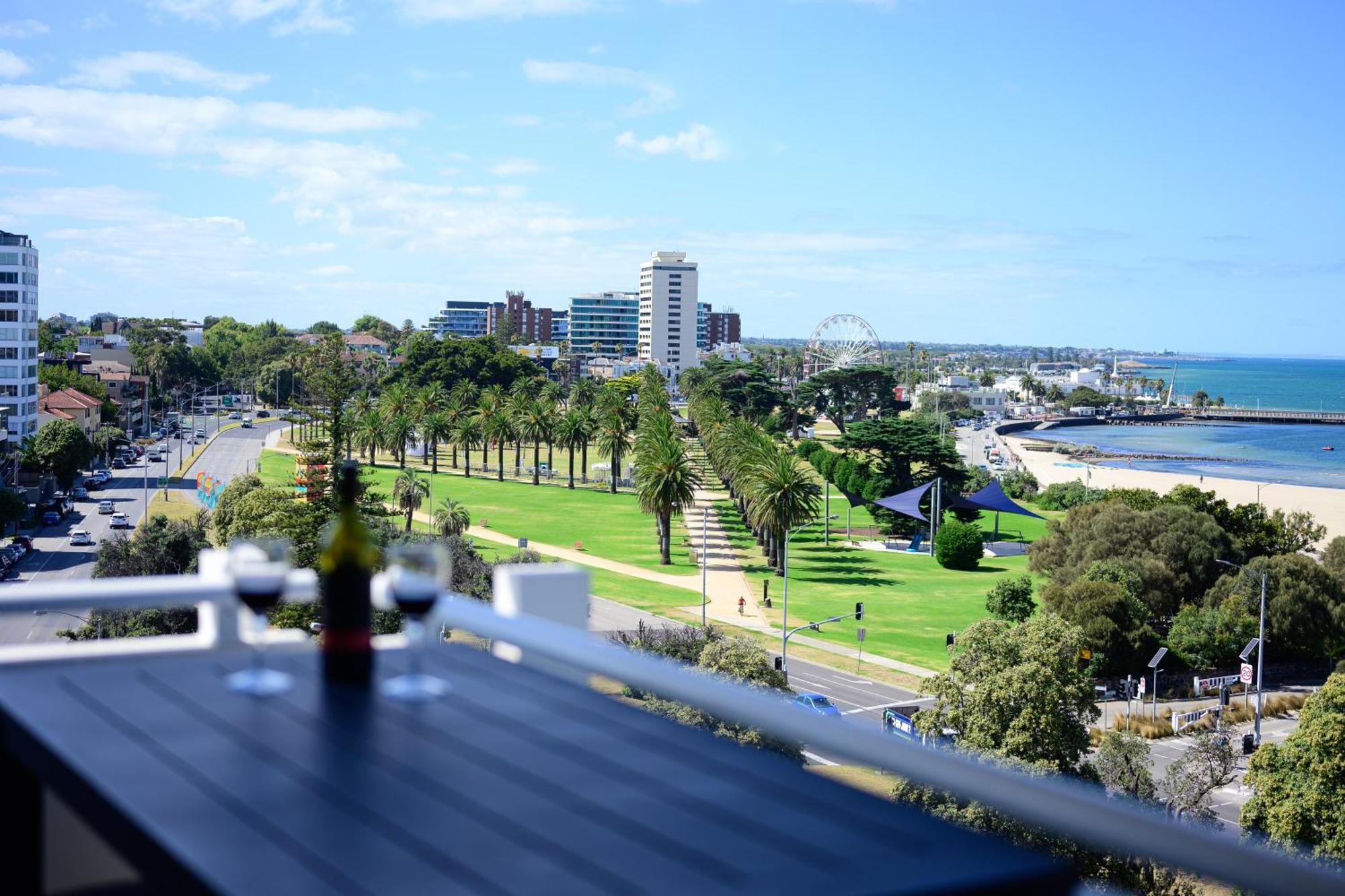 Jade - St Kilda Views