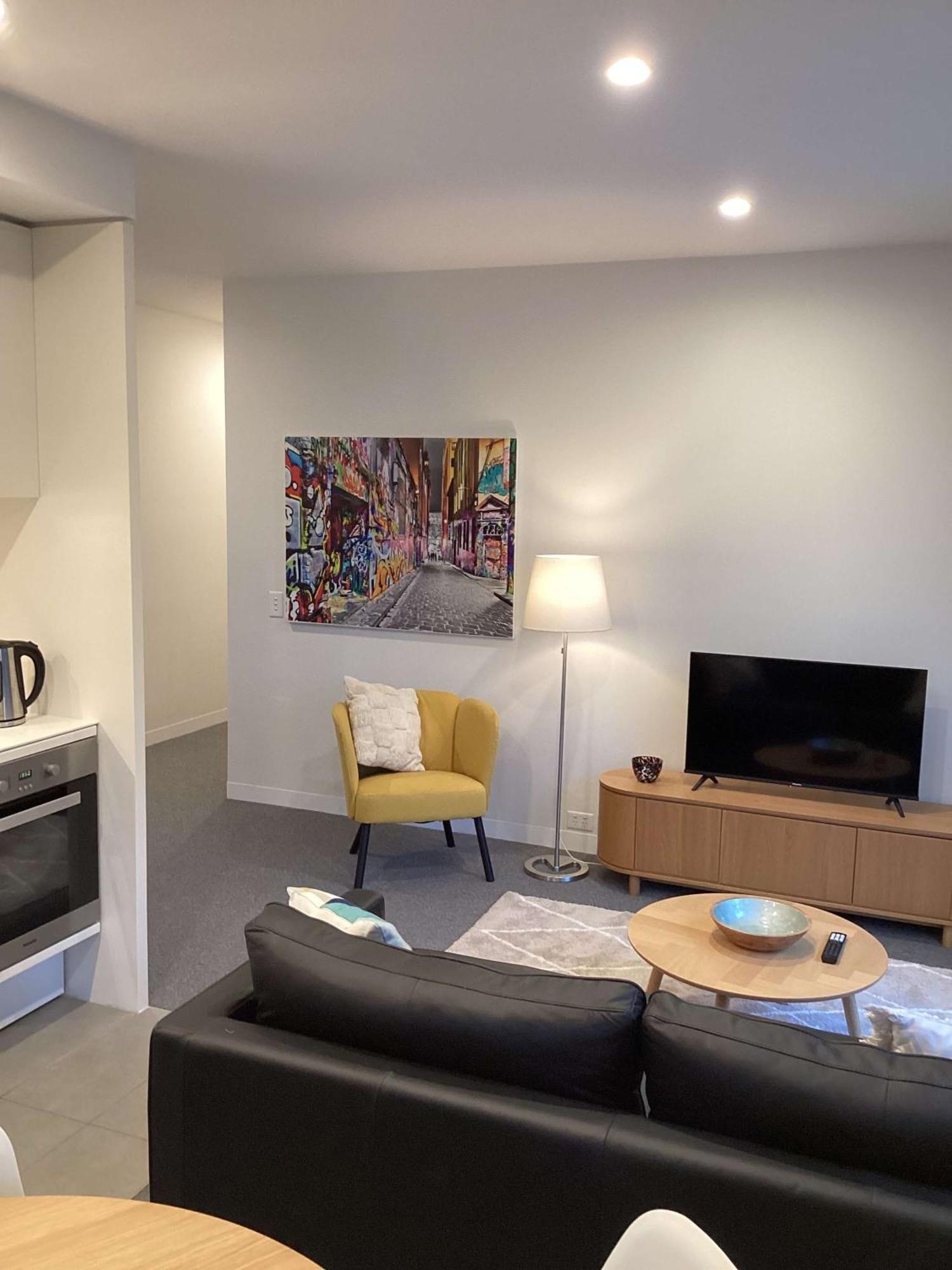 Marina Tower - Stunning Harbour & View Apartment Melbourne