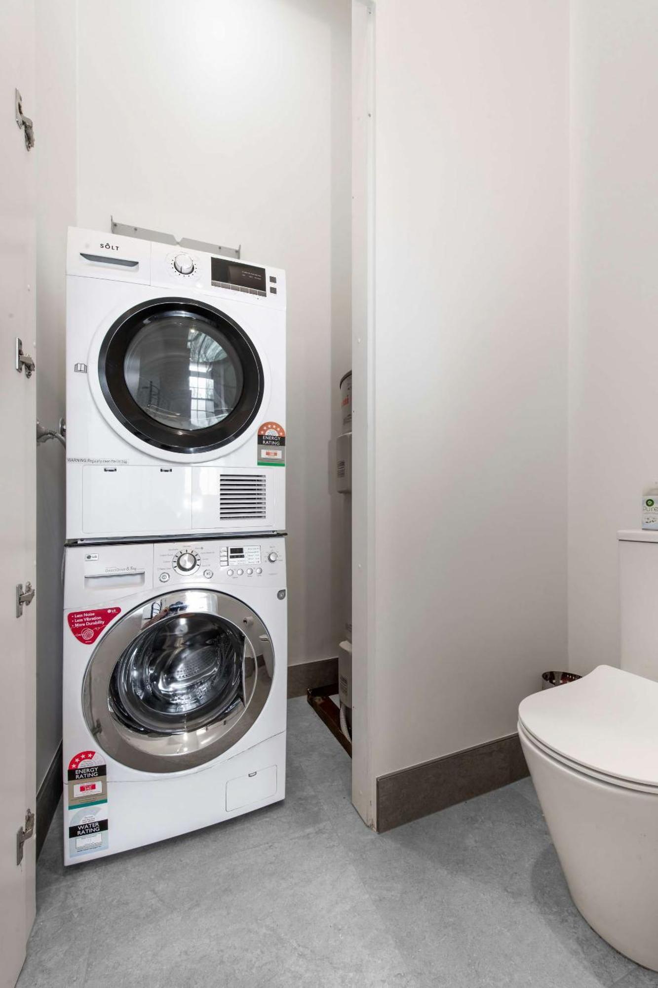 Chic 1br In Peaceful Parkville