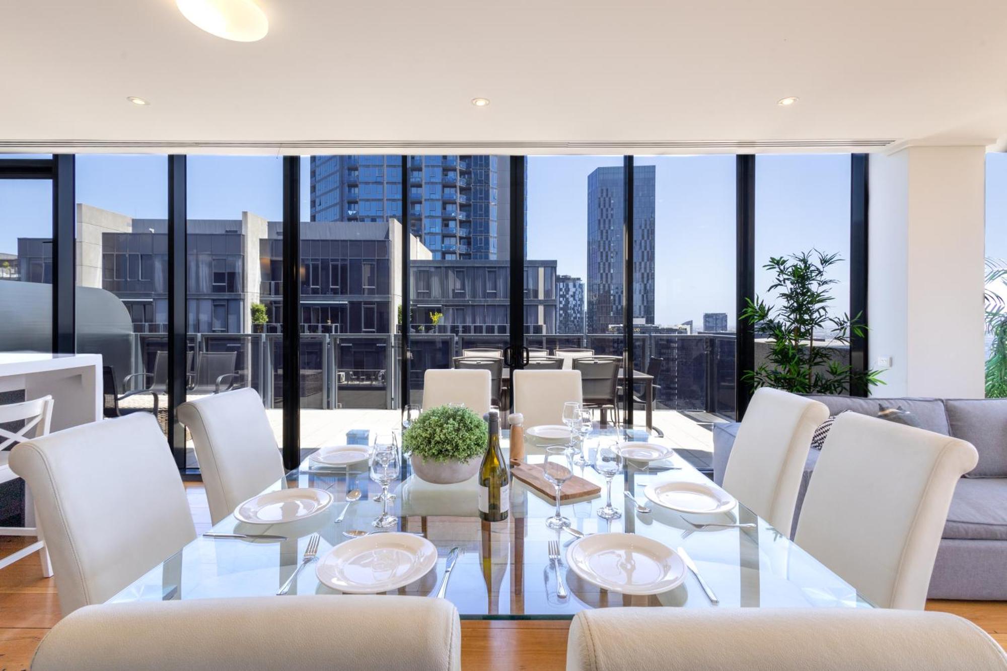 Penthouse With Superfast Wifi Apartment *