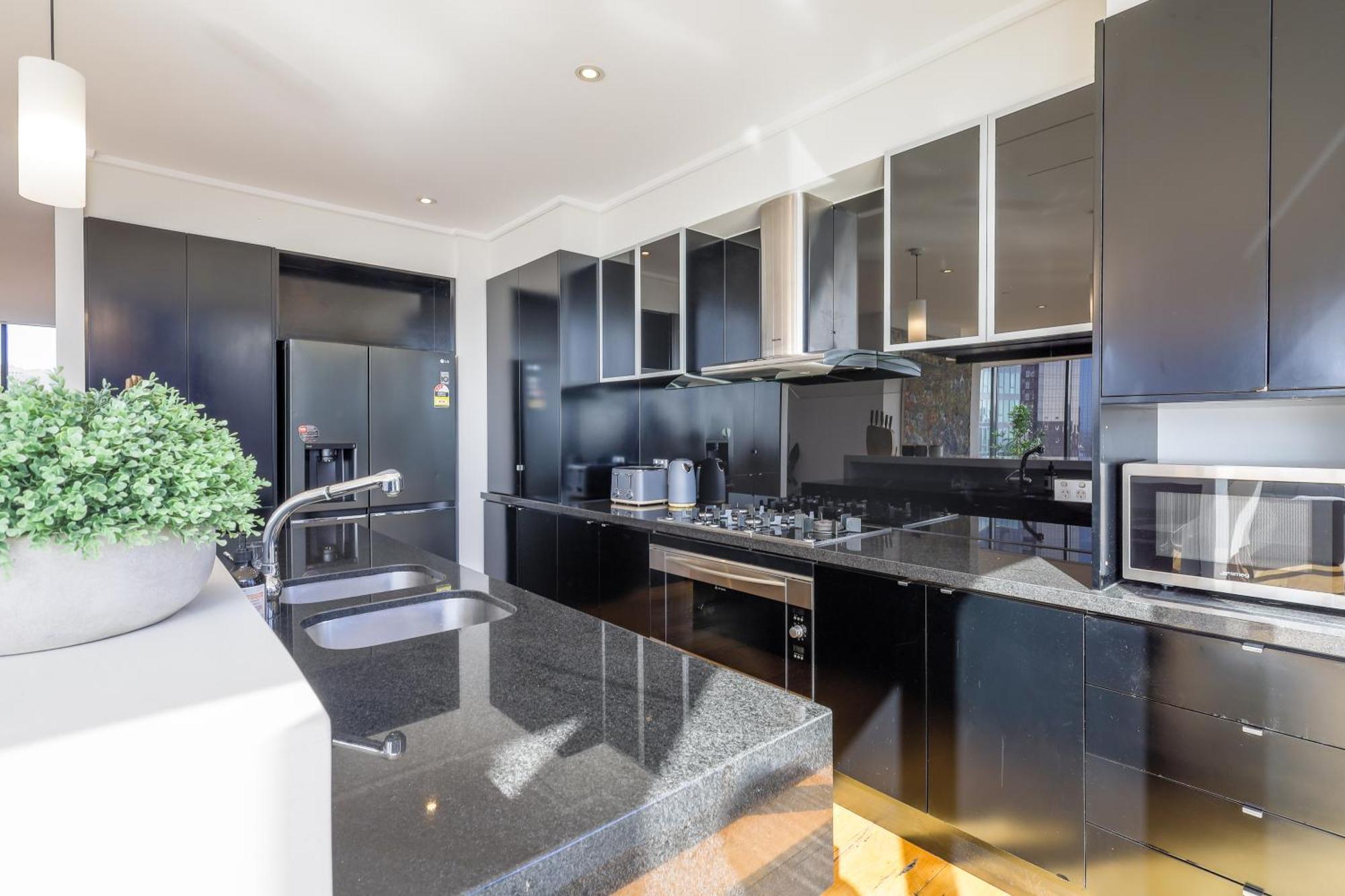 Penthouse With Superfast Wifi Apartment *