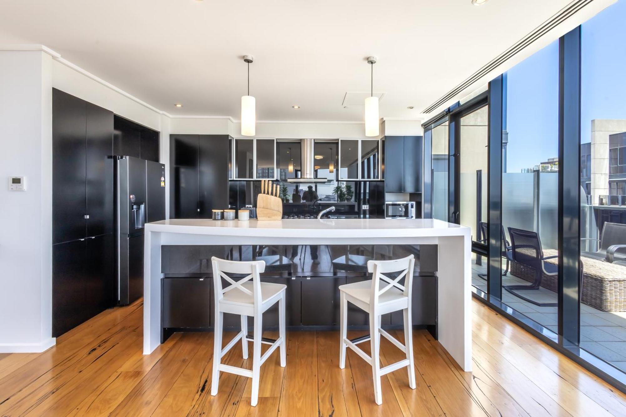 Penthouse With Superfast Wifi Apartment