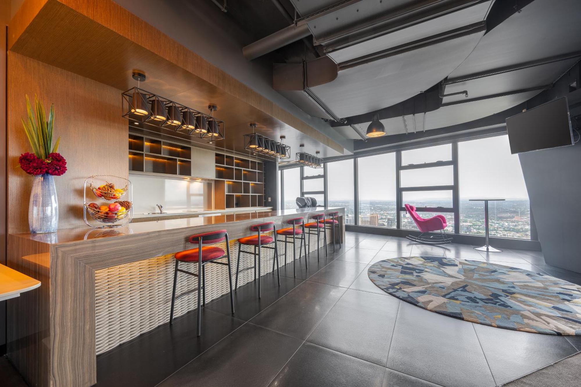 Luxurious Entire Floor Penthouse At Eureka Tower Apartment Melbourne