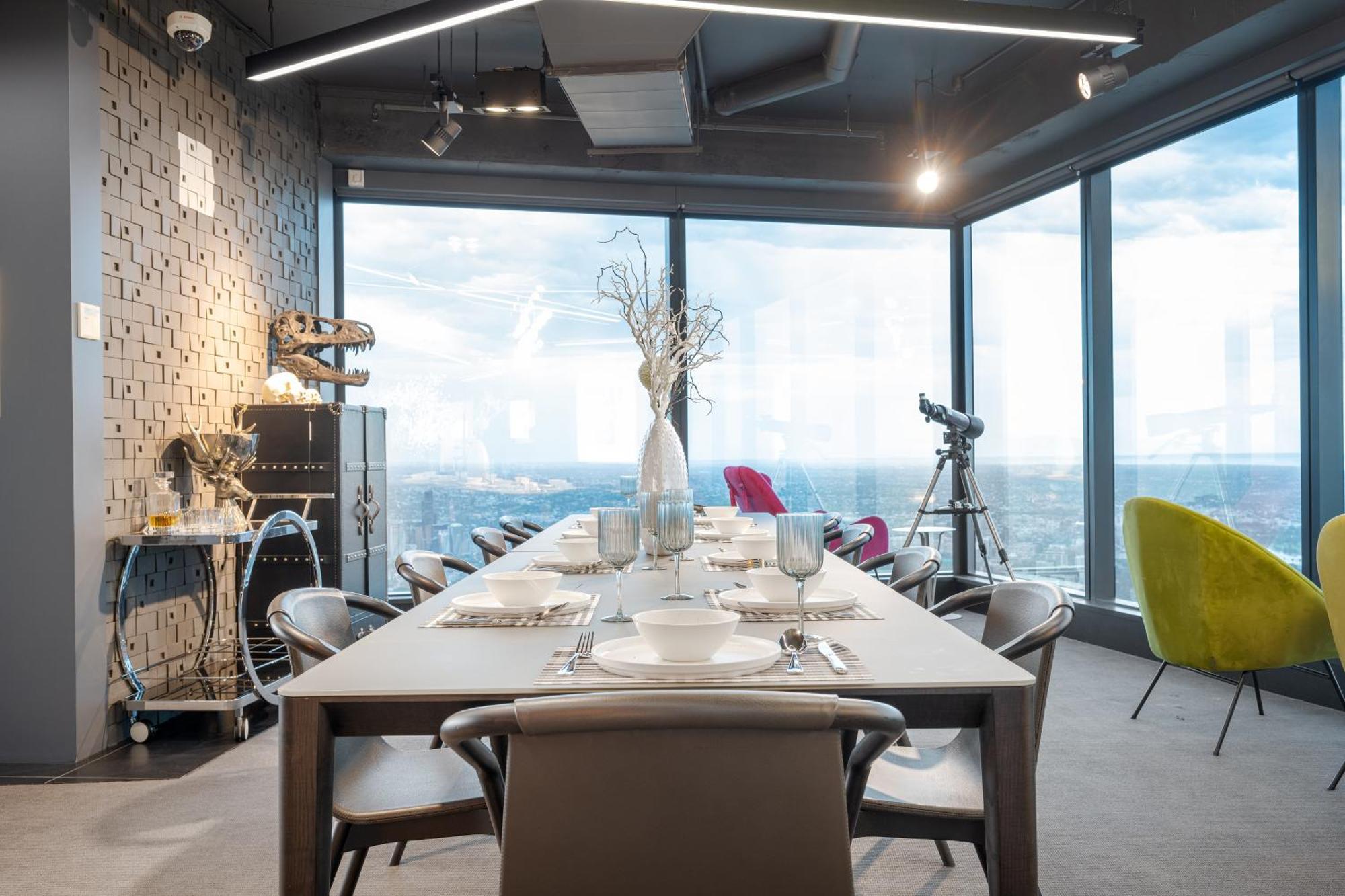 Luxurious Entire Floor Penthouse At Eureka Tower Melbourne