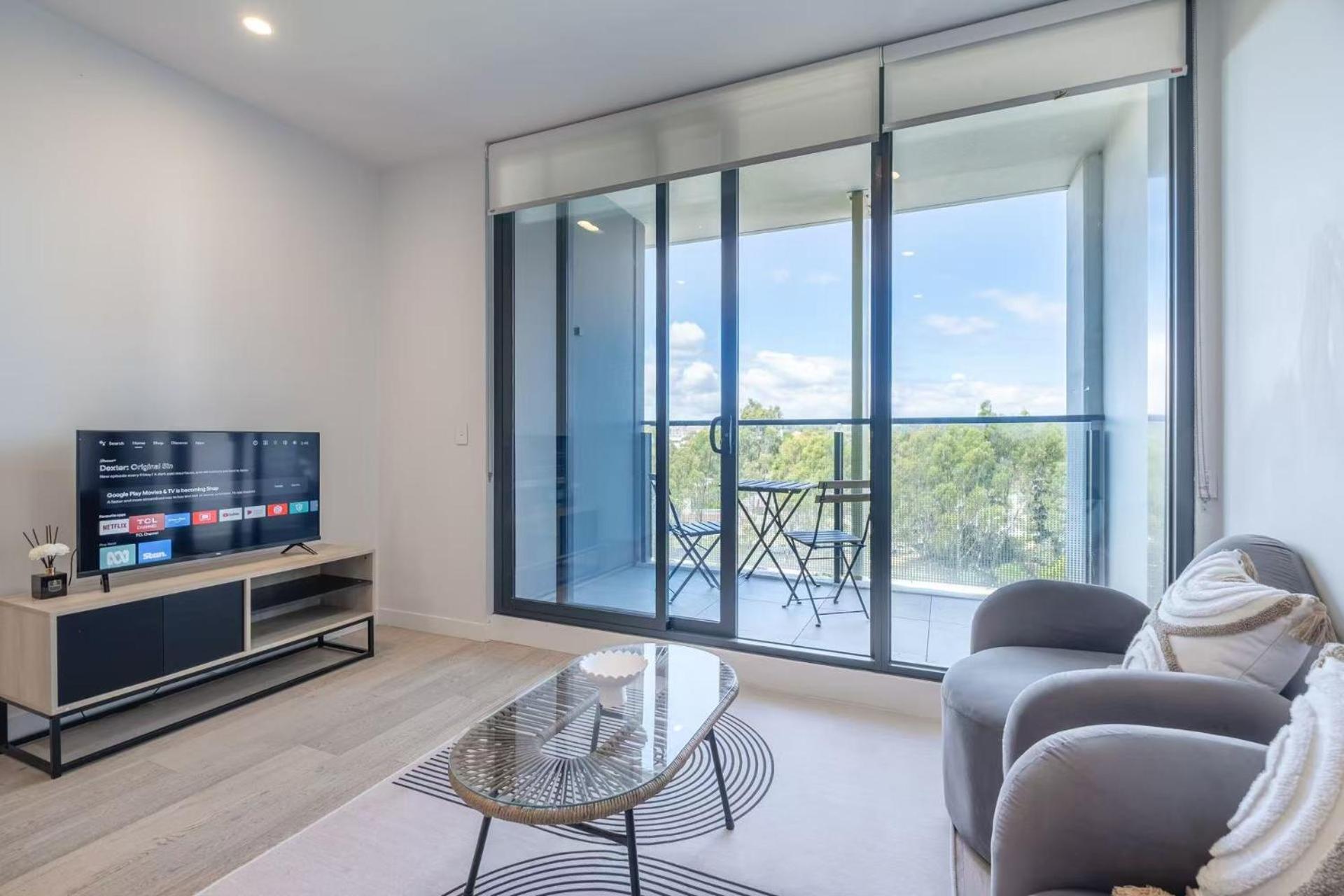 Tranquil 2br2ba In Parkvillepoolgymparking