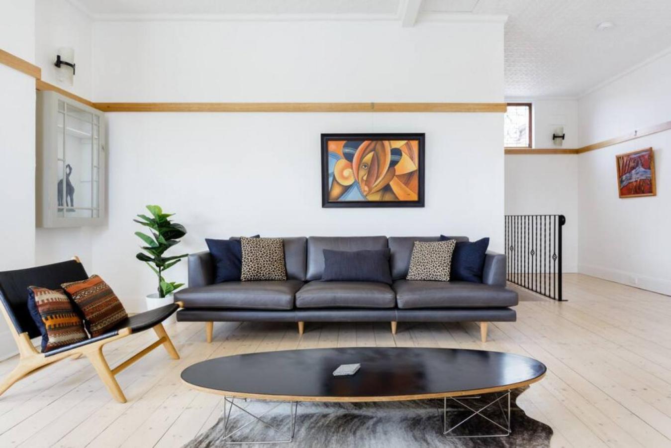 Walk To The From A Stunning Elwood *