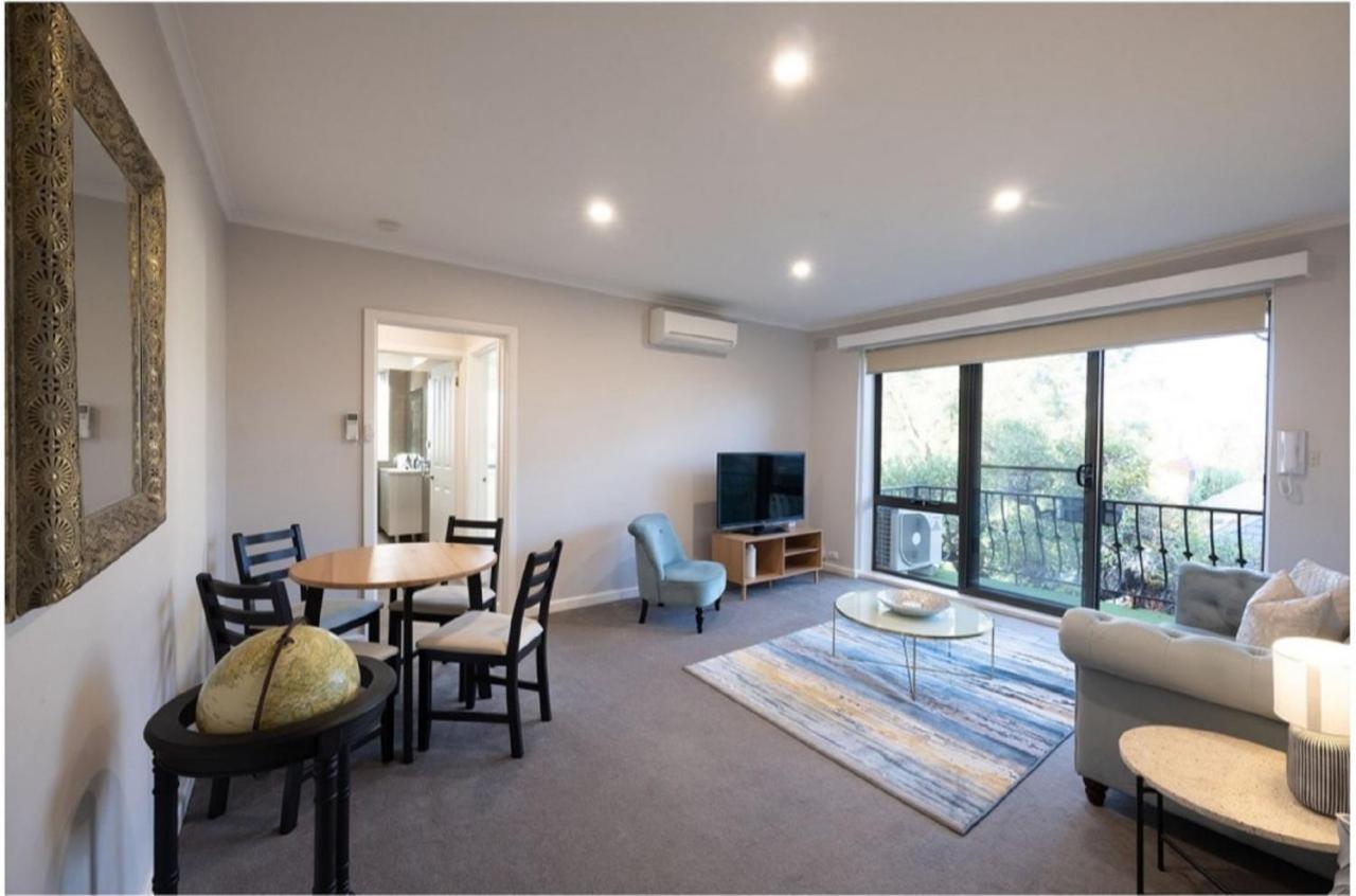 Apartment To Everything Spacious 1 Bedroom Melbourne