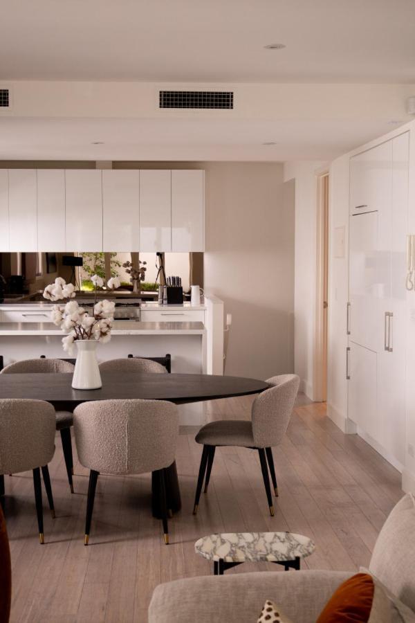 Stylish 3-bedroom In The Heart Of South Yarra
