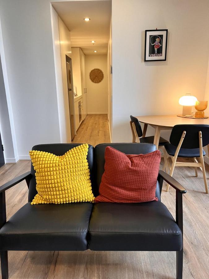 Apartment Modern Cozy Vibes In The Centre Of Richmond *