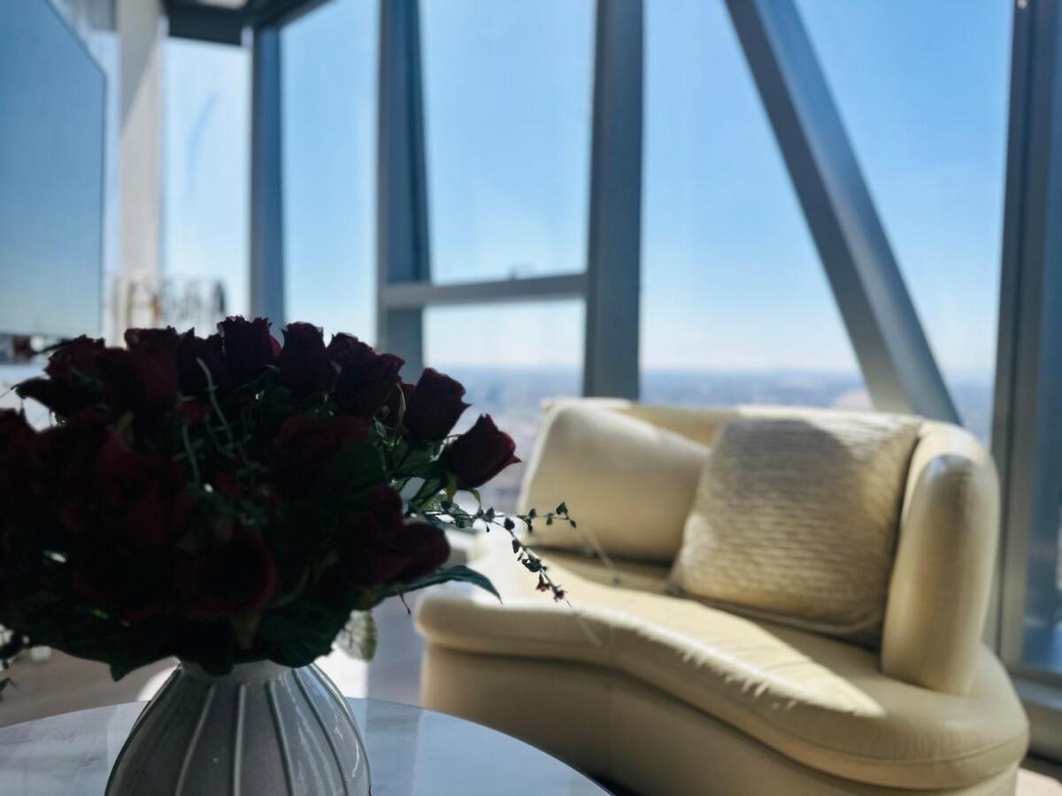 Royal Executive Living Bay N City Luxe Executive Residency Apartment Melbourne