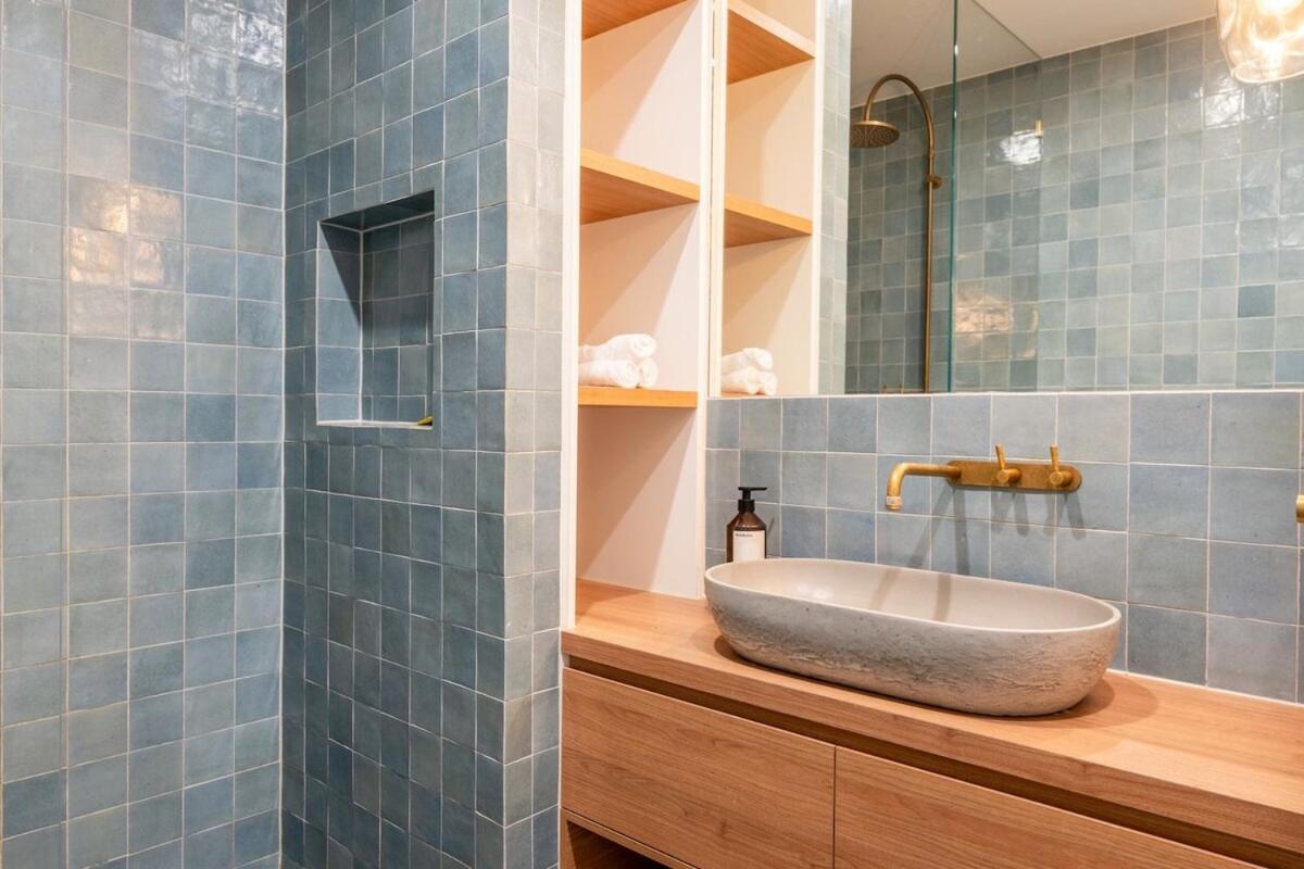 Apartment Flinders Lane Hideaway - Light-filled Cbd Retreat *