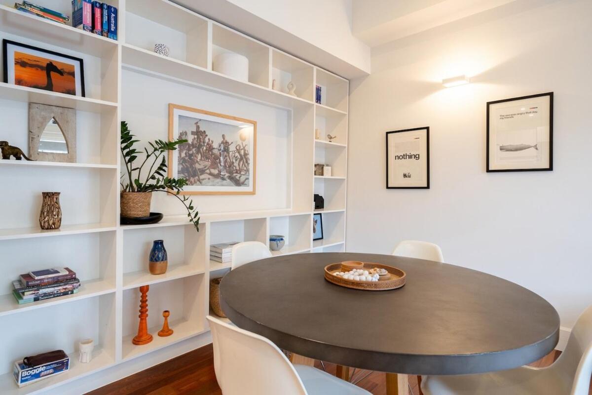 Flinders Lane Hideaway - Light-filled Cbd Retreat Apartment