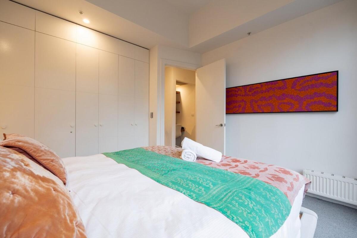 Apartment Flinders Lane Hideaway - Light-filled Cbd Retreat