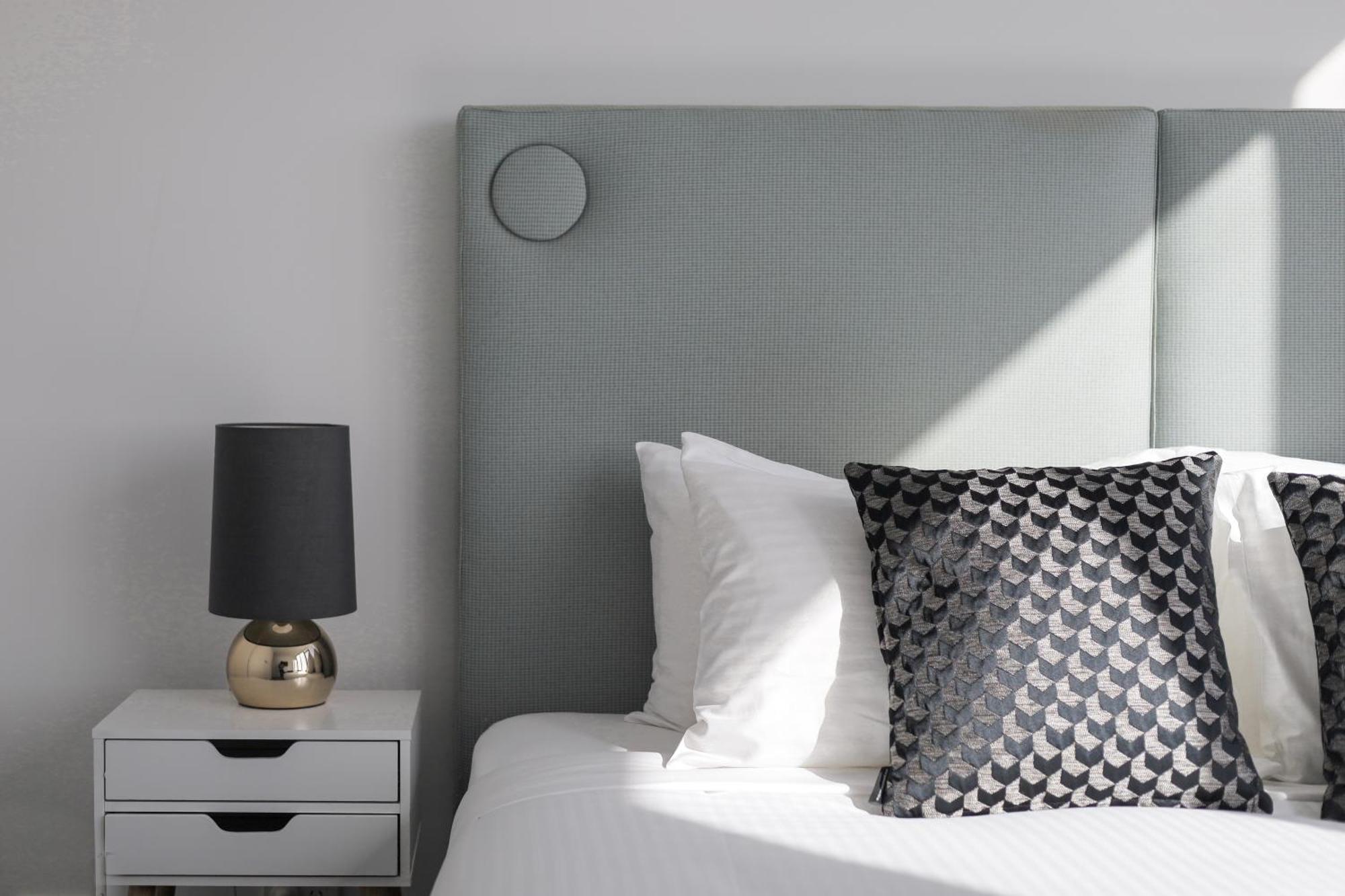 Penthouse With Superfast Wifi Melbourne