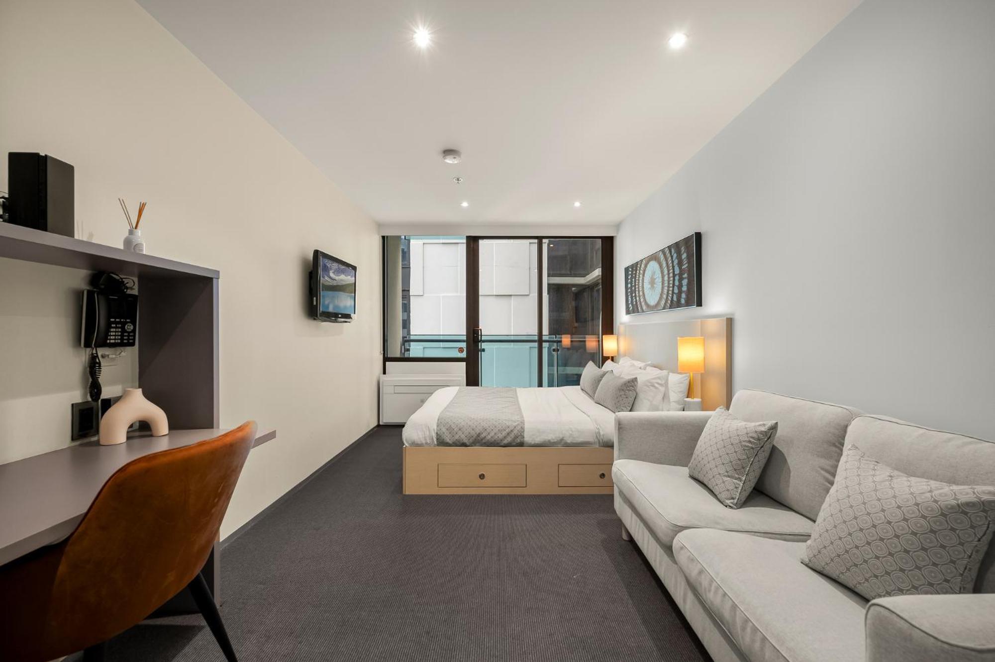 Apartment City Stays *