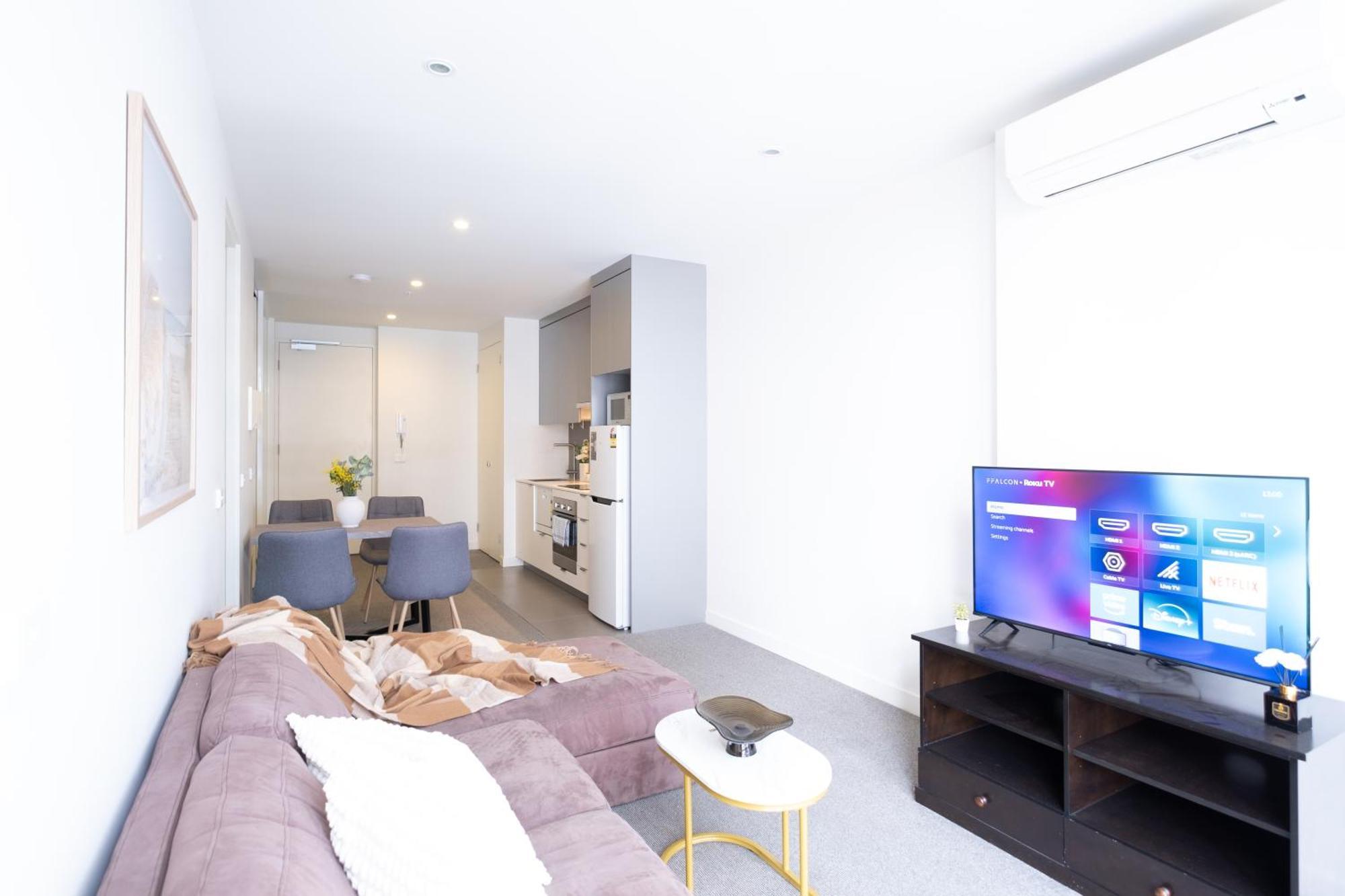 Location Cbd 2br