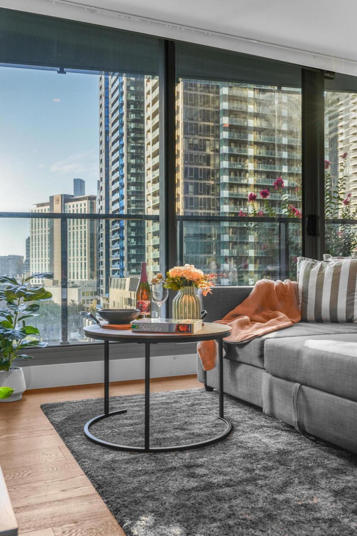 Imagine Marco 1 Bedroom 2 Beds With A Pool Cinema Gym Near Cbd, Crown Casino & Exhibition Centre Apartment Melbourne
