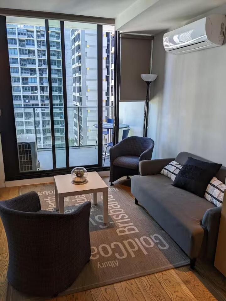 Apartment Centre Getaway Pool, Gym & Netflix Melbourne