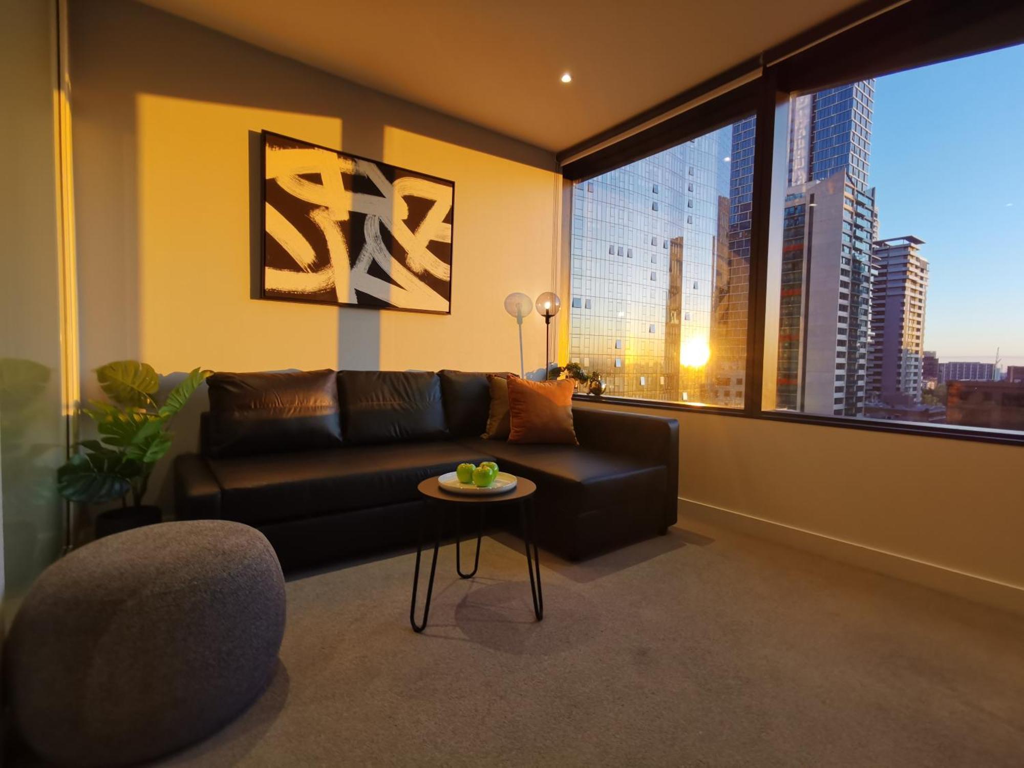 Cbd Park Views Retreat With Free Parking - Up To 4 Pax Apartment