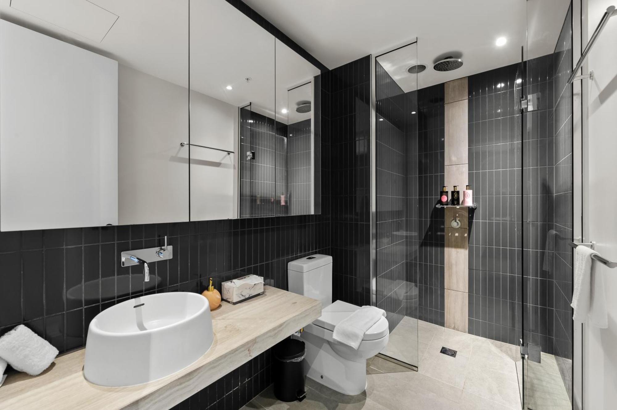 Cbd Park Views Retreat With Free Parking - Up To 4 Pax *