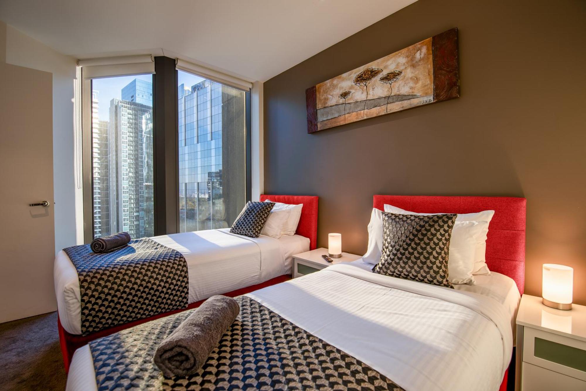 Freshwater 17th Flr Amazing River Views *