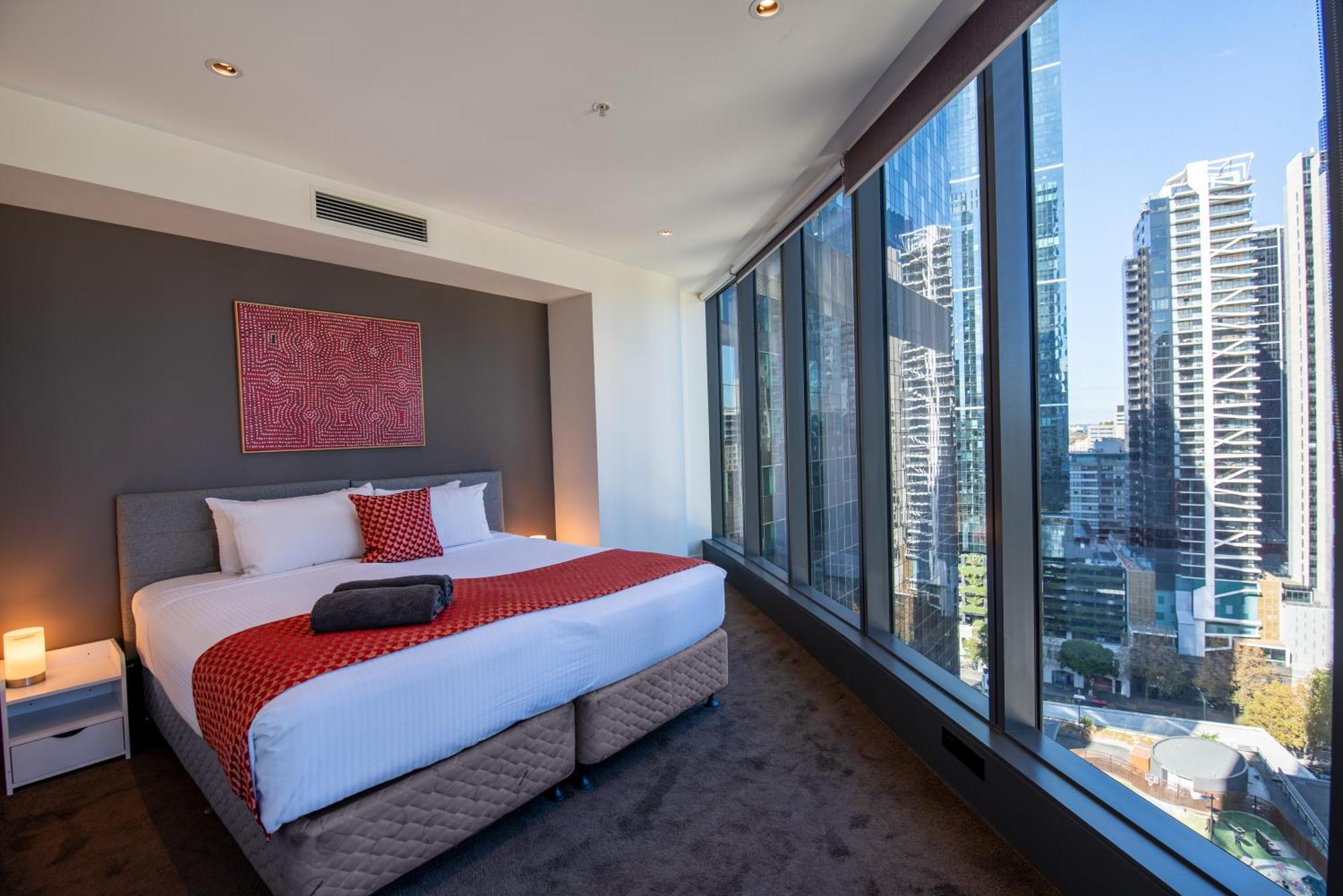 Freshwater 17th Flr Amazing River Views * Melbourne